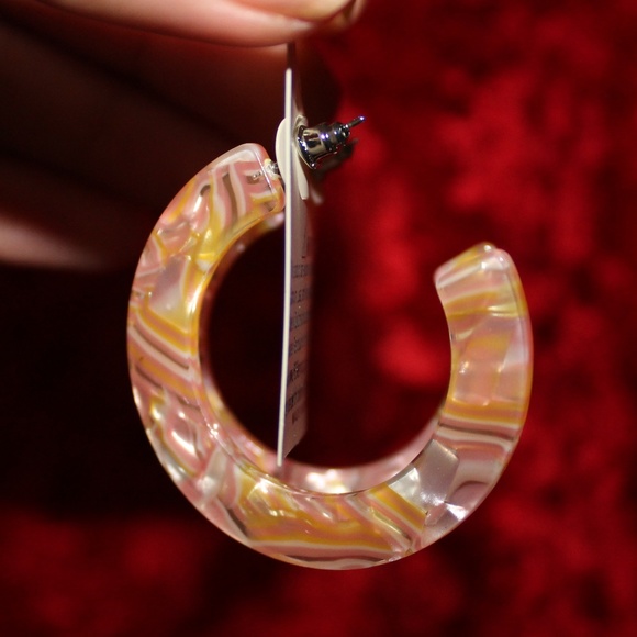 Resin Open Hoop Marbled Earrings - Picture 4 of 8